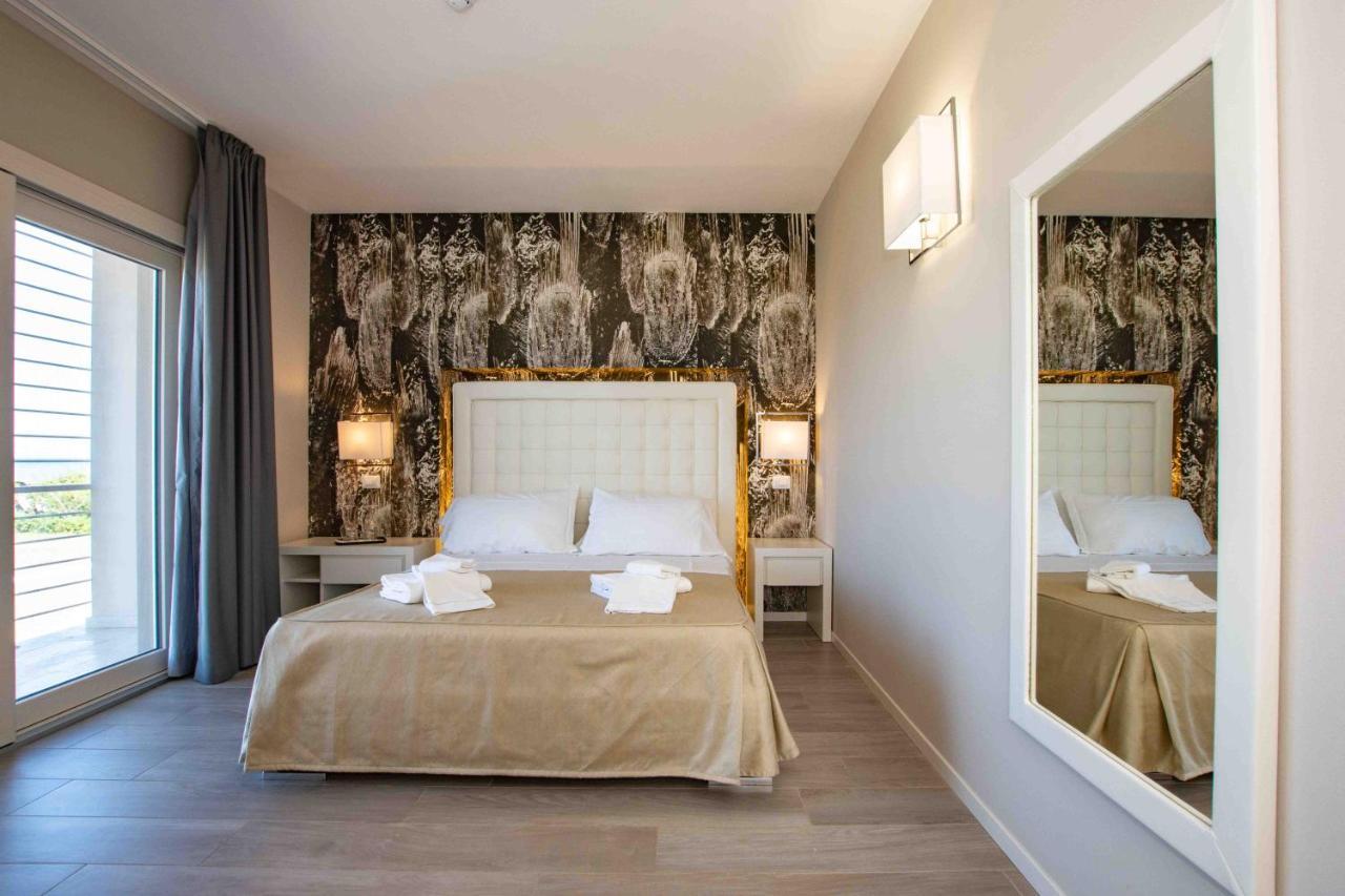 Hotel Boutique Carolina مارينا دي كاستانييتو كاردوتشي المظهر الخارجي الصورة