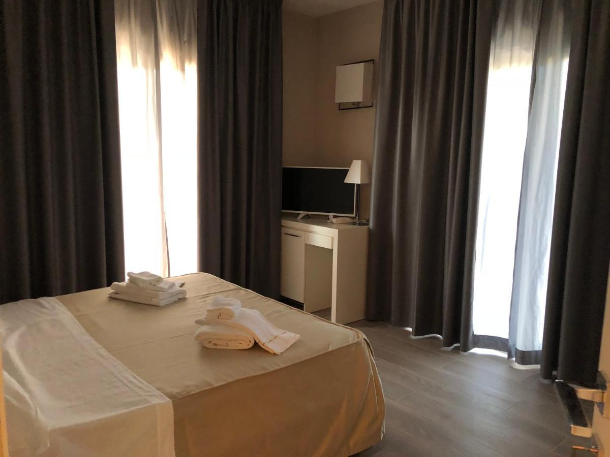 Hotel Boutique Carolina مارينا دي كاستانييتو كاردوتشي المظهر الخارجي الصورة
